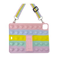 Nettech Apple iPad Pro 11 inç 2.Nesil 2020 Uyumlu Standlı Pop It Arka Koruma (Karışık Renk) NT-96699