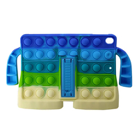 Nettech Apple iPad 5 Uyumlu Kulaklı Pop It Arka Koruma (Karışık Renk) NT-96715