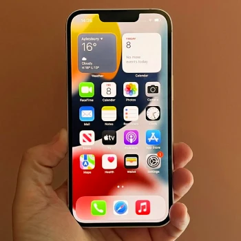 En Çok Aranan Yenilenmiş Cep Telefonu: iPhone 13