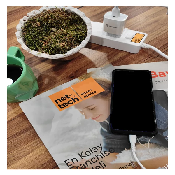 Teknonet TN-HCH06 10W 2100 mAh Lightning Kablo + Şarj Aleti (Beyaz) NT-92562