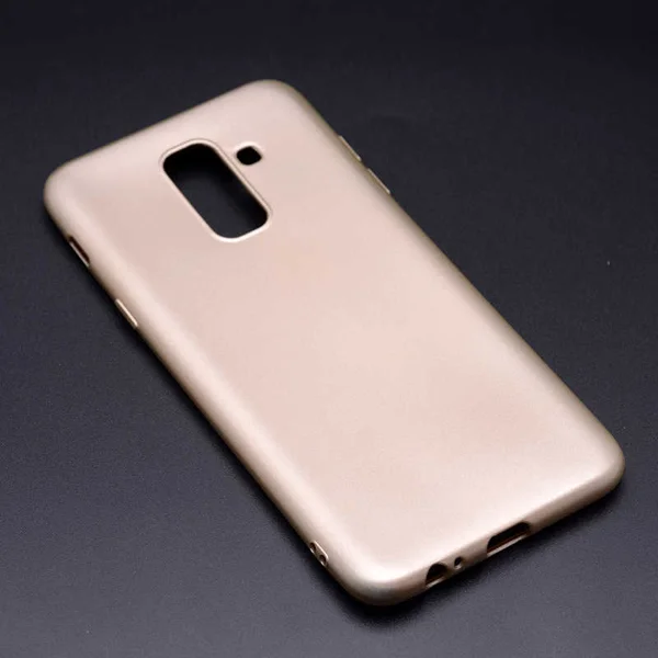 Galaxy J8 Kılıf Zore Premier Silikon Kapak - Gold - 1