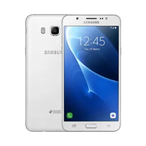 Samsung Galaxy J7 2016 - 16 GB - Beyaz