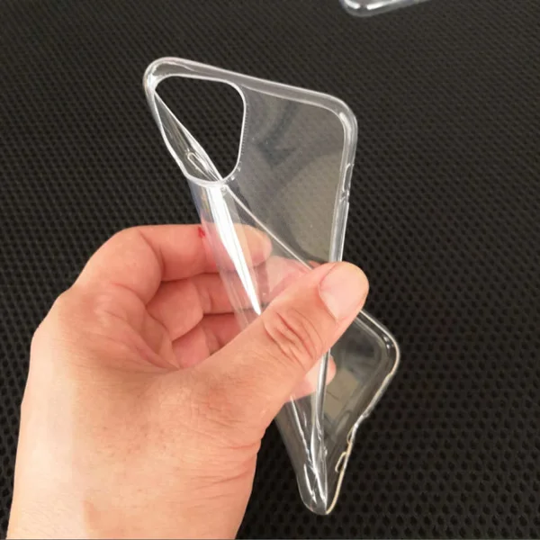 Apple iPhone 11 Kılıf Zore Süper Silikon Kapak - Renksiz - 1